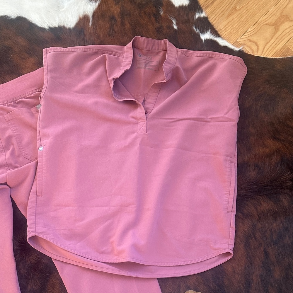 Pink Scrub Set - Picture 3 of 5